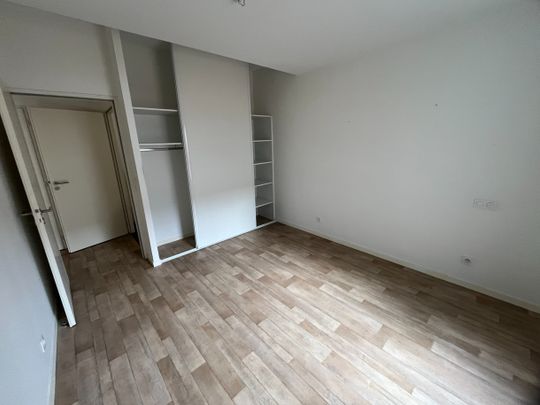 Location Appartement 3 pièces 69m² - Photo 1