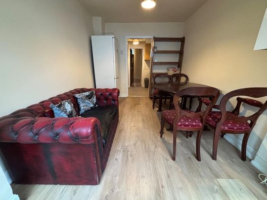 5 bedroom terraced house to rent - Photo 1