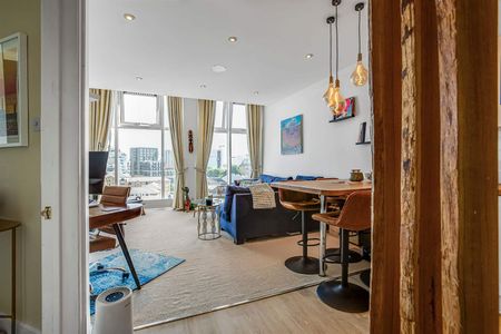 Plantation Wharf, SW11, London - Photo 2