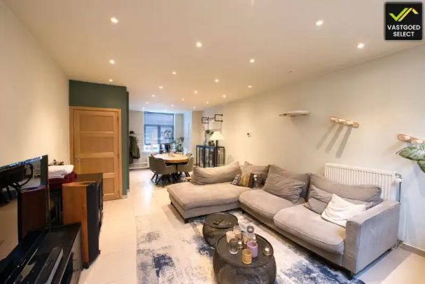 Instapklare woning met 3 slaapkamers, terras en onderhoudsvriendelijke buitenruimte - Photo 1