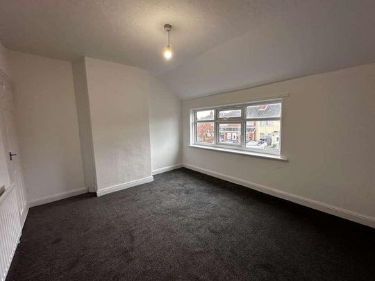 Grove Crescent, Grimsby, DN32 - Photo 1