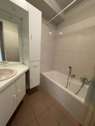 Gunstig gelegen instapklaar twee slaapkamer appartement + ruim terras - Foto 1