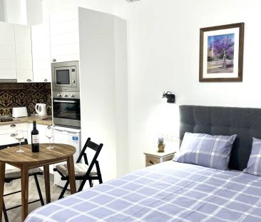 Studio for rent in La Trinidad Este, suitable for couples. - Photo 5