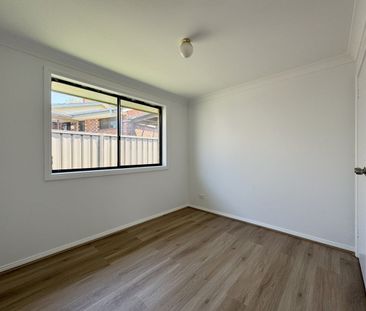 Refreshed family home in great location - Photo 2