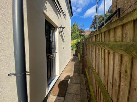 Maynard Road, Hemel Hempstead - Photo 3