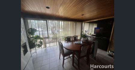 Brick Family Home - Photo 3