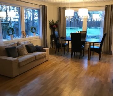 Uppsala - 8rok - tillsv - 17.250kr/mån - Photo 5
