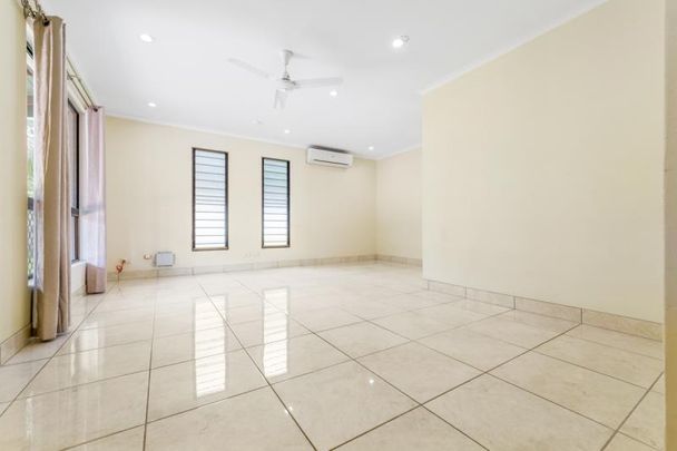 23 Scammell Court, Gray - Photo 1
