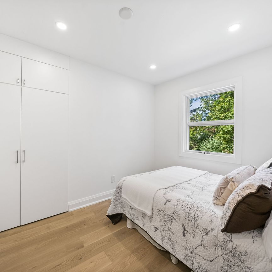 For Lease - 247 Kathryn Crescent Unit# Main, Newmarket, Ontario - Photo 1