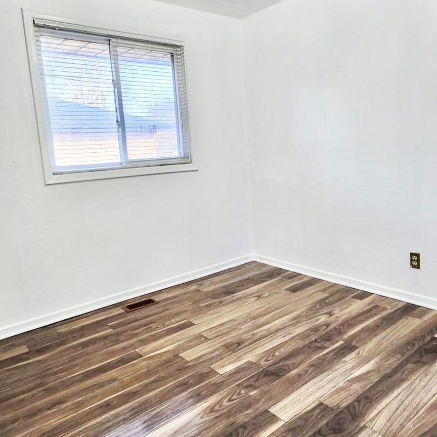 For Lease - 60 Morning Dew Road, Toronto, Ontario - Photo 1