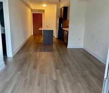 For Lease - 8 Ann Street Unit# 305, Mississauga, Ontario - Photo 1