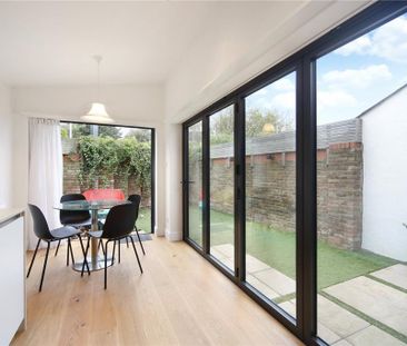 3 bedroom terraced house to rent - Photo 1