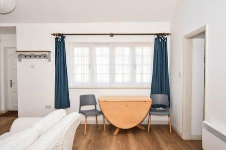 1 bedroom bungalow to rent - Photo 2