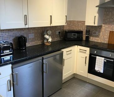 4 bedroom house share to rent - Photo 3