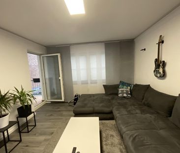 modernisierte 2 Zimmer Wohnung mit Balkon und schönem Bad - Foto 1
