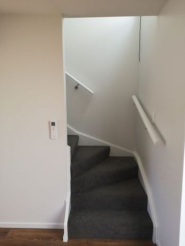 Modern Two-Story Townhouse with Sunny Courtyard - Photo 3