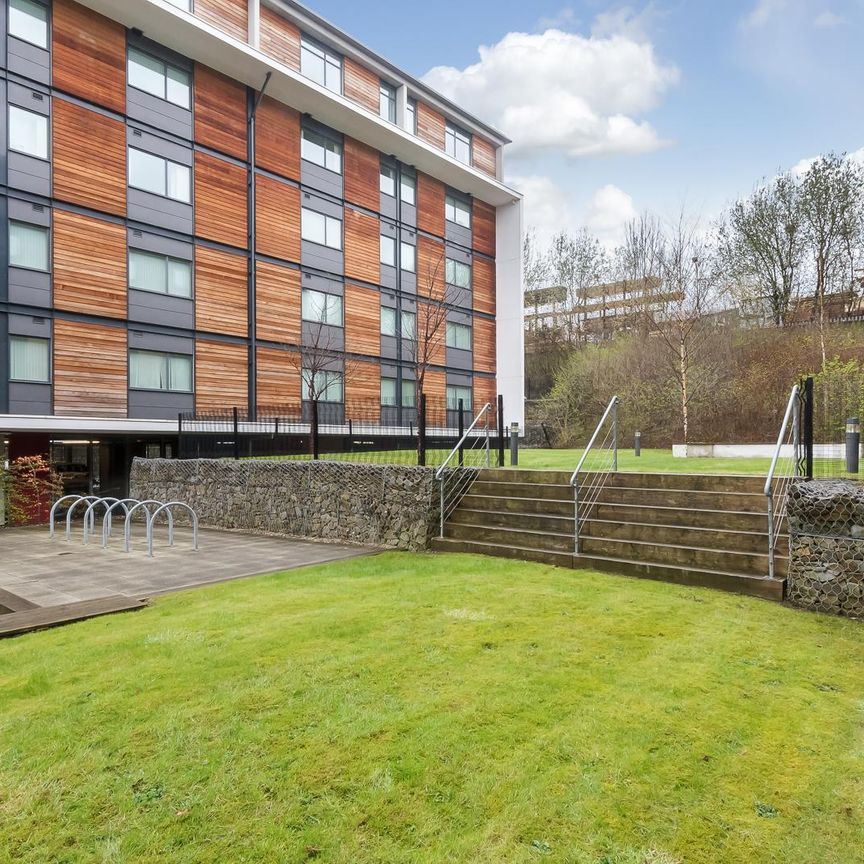 1 Bedroom Apartment To Rent - Photo 1