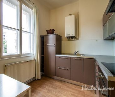 Pronájem bytu 1+1 45 m² - Fotografie 5
