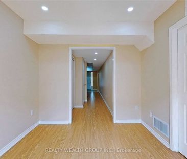 Townhouse For Lease | W8140278 - Photo 6