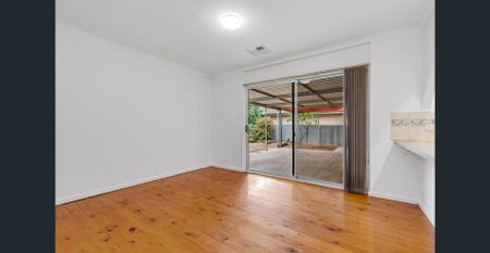 Family Comfort in a Convenient Location! - Photo 3