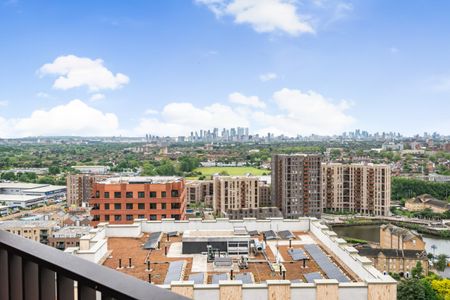 St Pauls Road, Barking, London, IG11 - Photo 3