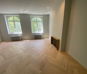 Appartement te huur - foto 1