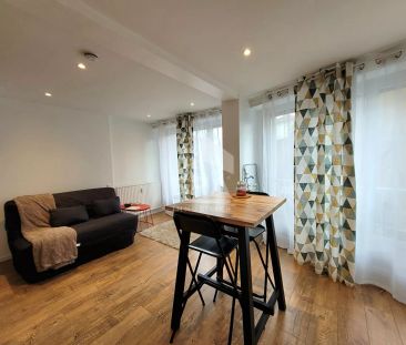 LOCATION PAU - TOUT COMPRIS - T1 meublé de 26m² rénové avec garage - Photo 1