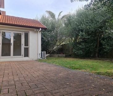 Lovely 4Bedroom 2.5bathroom 2Story House by Botany - Photo 1