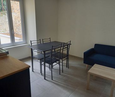 LAVAL, appt T1 meublé de 23.49m² - Photo 1