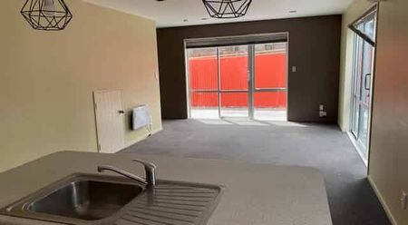 Close to Hagley Park and the Hospital - Photo 4