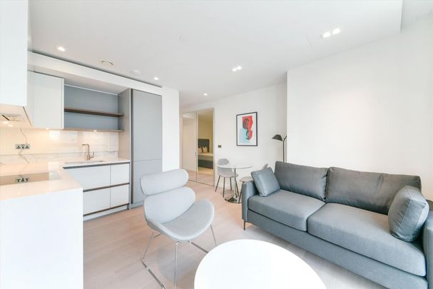 A luxury apartment with access to state of the art facilities including residents gym and swimming . - Photo 1