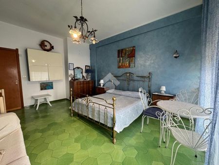 Porzione di bifamiliare in affitto - Photo 2