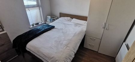 57 Chadwick Street, Belfast BT9 7FD - Photo 4