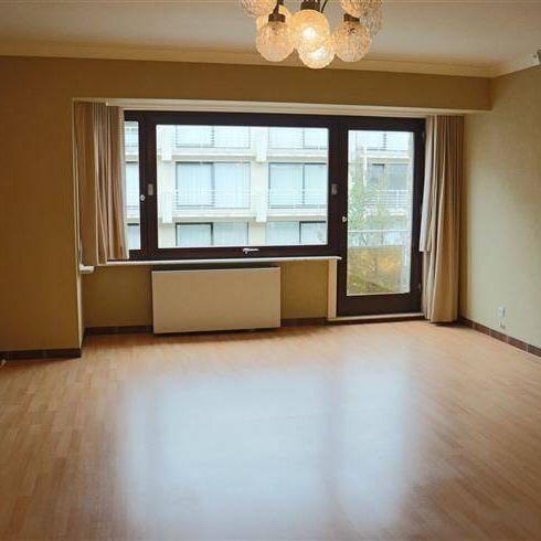 Appartement te huur - Photo 1