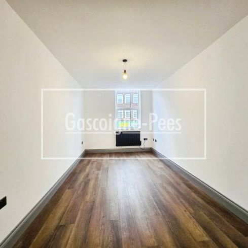 Central Road - Worcester Park - Photo 1