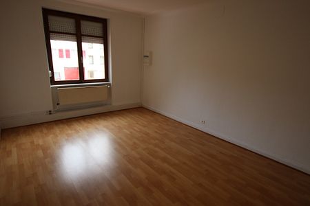 APPARTEMENT - 81 m2 - 4 pièces rue de la Liberté à GROSBLIEDERSTROFF 57520 - Photo 3