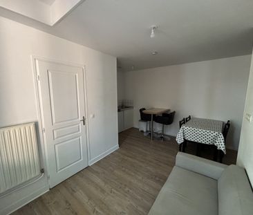 APPARTEMENT T2 MEUBLÉ FACE A LA FACULTÉ DE ST LEU (chauffage compris ) - Photo 6