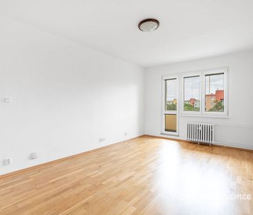 Pronájem bytu 2+1 45 m² - Photo 1