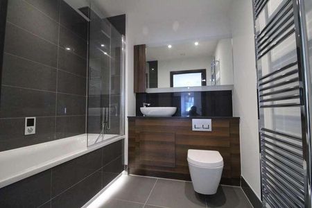 Riverside View, Berkeley Avenue, Reading, RG1 - Photo 5