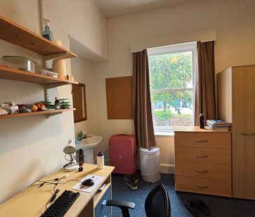 5 Bed Flat, Broomhall Road, S10 - Photo 4