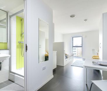 Studio to rent - Photo 2