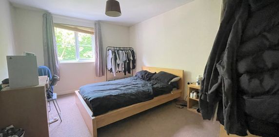 4 bedroom apartment to rent - Photo 2