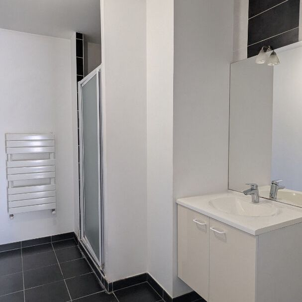 A Louer Carquefou, Appartement 3 Pièces 60.03m² - Parking - Terrasse - Photo 1