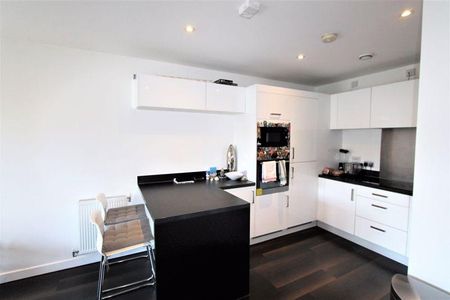 2 bedroom apartment to rent - Photo 5