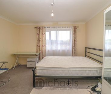 169 Avon Way, Colchester, CO4 3YP - Photo 3