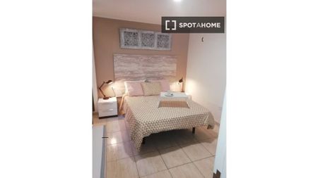 2 room luxury Apartment for rent in Candelaria, Canary Islands - Photo 3