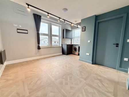 Bank Lofts, Hazel Grove - Photo 2