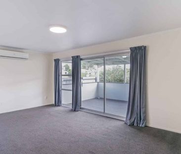 Modern 3-Bedroom Home - Photo 3