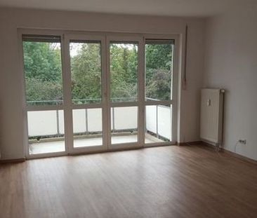 1 Raum Wohnung mit Balkon Fahrstuhl Zwickau NÃ¤he Mulde zentrumsnah... - Foto 1