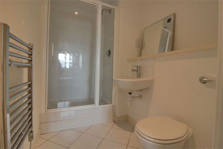 Skyline Apartments, 165 Granville Street, Birmingham City Centre - Photo 5
